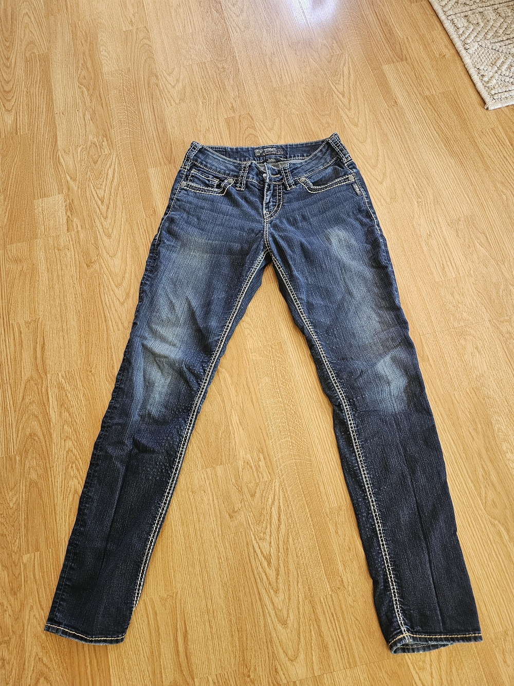 Silver Jeans Women's Dark Blue Skinny Jeans